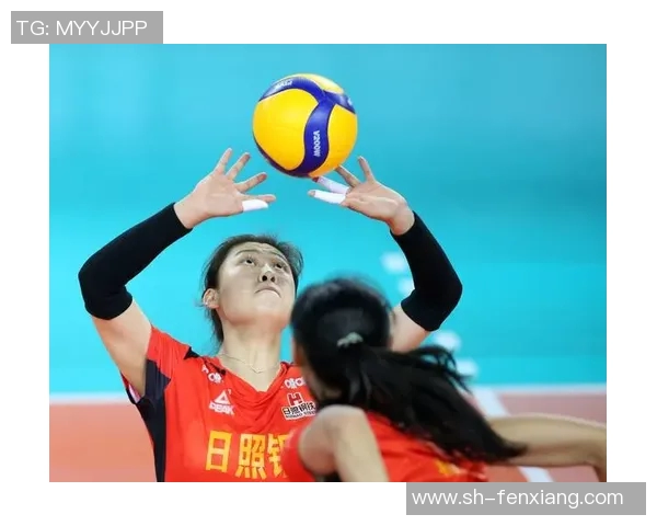 八一女排迎战山东队决战赛场展现巾帼风采与拼搏精神