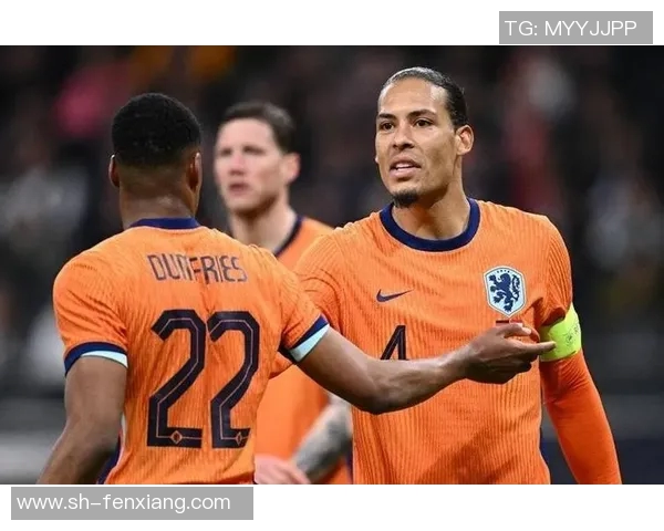 荷兰与法国在欧洲杯的激烈对决展现足球魅力与战术智慧 荷兰与法国在欧洲杯的激烈对决展现足球魅力与战术智慧