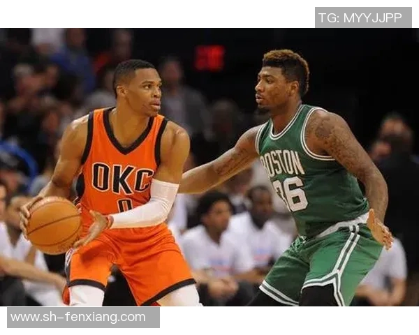 马库斯斯马特的篮球之路与冠军梦想的追逐历程